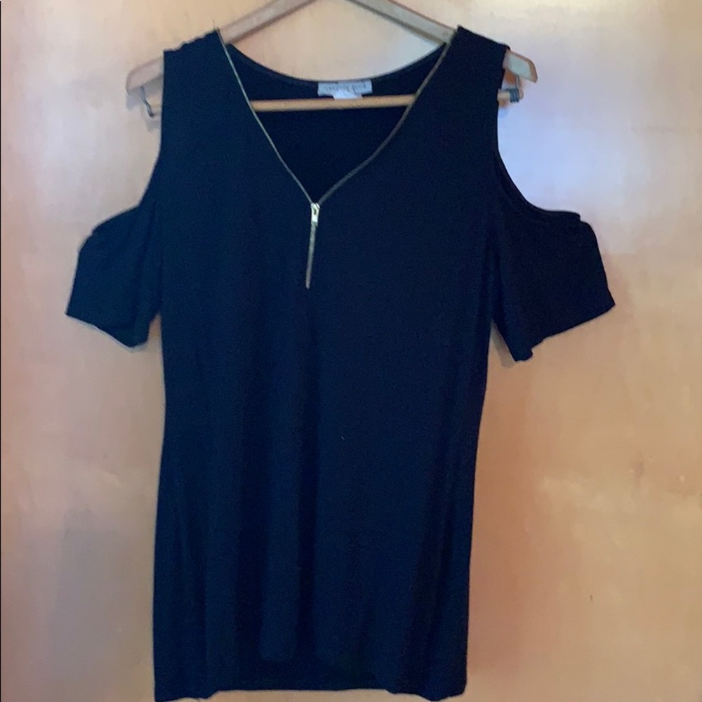 Black cut-out shoulder long blouse